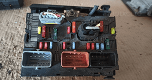 Zestaw startowy  peugeot 307 1.6 hdi  nr 9664981980 / 9661087080 / 9661940180 / 9648445180 7