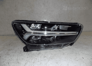 Volvo XC40 17- 22 lampa full led prawa przód kompletna uk 2