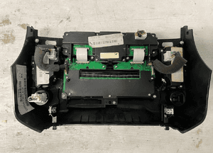 Nissan navara D40 lift panel radia klimatyzacji 283955X00B 7