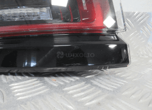 Lampa tylna tył lewa range rover velar led 2017- 7