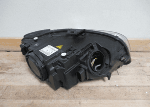 Lampa przednia przód lewa audi A4 B7 xenon 2006-2008 11
