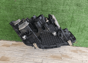 Lampa laser bmw 5 G30 G31 lci 9850587 5