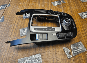 Ramka Biegow 8T0919609F 8K1713463 Panel Sterowania MMI Zmiany Biegow Automat Europa Audi A4 B8 A5 8T Q5 2