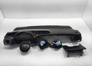 DESKA KONSOLA PODUSZKA PODUSZKI AIR-BAG PASY TOYOTA YARIS III 2011-2014 2