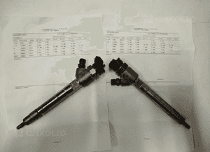 Wtryskiwacze Bosch  0986435262 MASERATI  2 szt 1