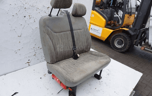 Kanapa fotel pasażera nissan primastar 2