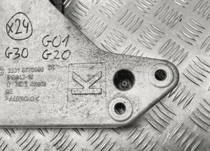 Bmw G01 G20 G30 belka poprzeczna skrzyni biegów 6870603 4