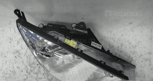 Ford focus i lift nowa orygin lampa przednia prawa 3