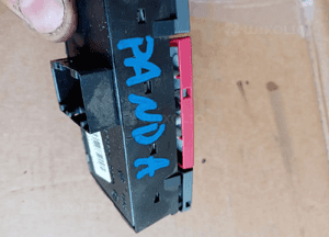 Przełącznik włącznik świateł awaryjnych Fiat  Panda II 735357113 4