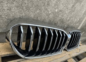 Grill atrapa zderzaka bmw 5 G30 G31 lift fl lci 3