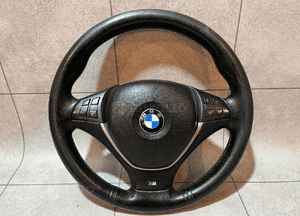 Bmw E70 E71 X5 X6 kierownica mutifunkcja skóra 1