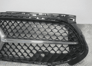 Nowy grill grill atrapa mercedes a-klasa W177 lift 2023- 10