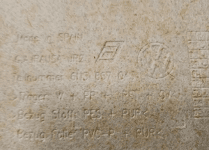 Boczek tapicerka bagażnika lewy tył VW Polo 6N2 3D 6N3867043 6
