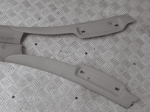 OSŁONA SŁUPKA OPEL OMEGA  90379398RH / 90379397LH  2