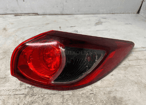 Lampa prawy tył tylna tylnia prawa Mazda CX-5 CX5 KD54-51150 1