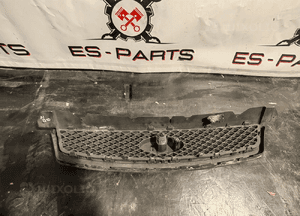Grill atrapa ford focus MK2 z emblematem 4M51-8C436-A 4