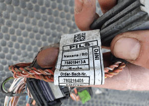 Wiazka Instalacja Silnika 2.0 D N47 BMW 1 3 E81 E82 E87 E88 E90 E91 9