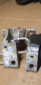 Zawias zawiasy drzwi prawy przód para Audi A3 8P 8E0831412B 4