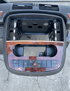 Mercedes R 251 konsola deska kokpit oryginał czarna antracyt kratka dekor panel poduszka air bag 13