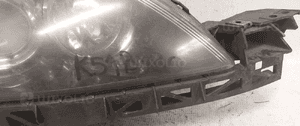 Przod przednia lampa lewa mazda 3 bk 2