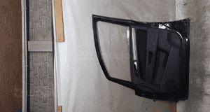 Drzwi przód przednie prawe  opel zafira b Z20R czarny 5