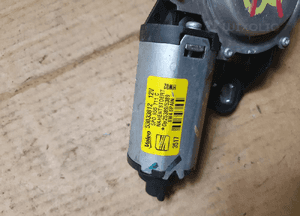SILNICZEK WYCIERACZKI TYŁ Seat leon oryginał 5p0955711c 3