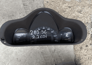 MERCEDES W 203 DIESEL  LICZNIK SZAFA prędkosciomierz 1