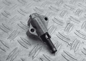 NAPINACZ ŁĄŃCUCHA VW AUDI 2.0 TFSI CPP 06K109467