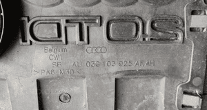 Pokrywa silnika audi 2.0 tdi 03G103925 oryginał 5