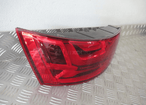 Lampa tylna tył lewa audi Q7 ii 4M0945093E 2015-2019 3