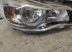 Lampa przednia subaru xv lift i 1