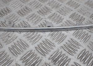 Listwa chrom grilla vw tiguan i lift 5N0853767L radom 3
