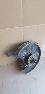 Zwrotnica piasta lewy tył tylna lewa Audi A8 D3 4.2 TDI 3