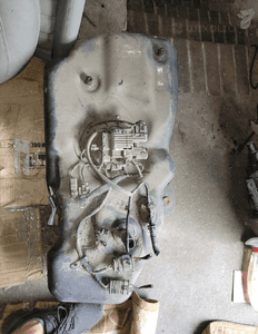 MERCEDES W166 ZBIORNIK ADBLUE POMPA PLYNU KOMPLET