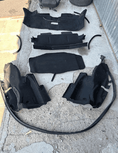 MERCEDES SLK 171 plastik dywan roleta nakładka boczek bagaznika 22