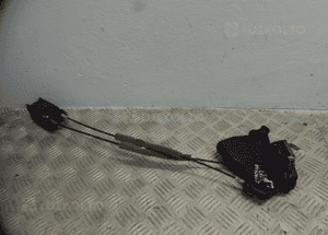 ZAMEK LEWY PRZÓD TOYOTA COROLLA E12 5D 2006R 1