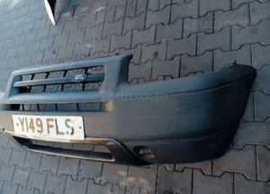 Land Rover Freelander zderzak przod przedni 2