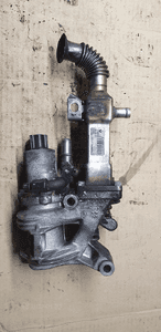 Zawór EGR chłodniczka Renault Scenic II 1.9 DCI 8200360566A 1