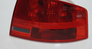 Lampa tylna prawa audi A4 B7 sedan 3