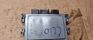 Komputer sterownik silnika Renault Clio III Lift 1.2 TCE 8201077701 8200700600 3