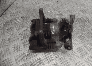 Zacisk hamulcowy tylny prawy vw passat B5 lift 03R 3