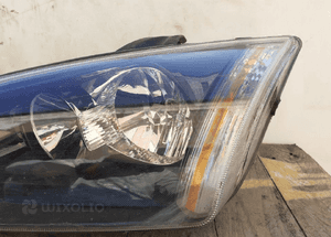 Lampa przód lewa ford focus 2 ii ciemna oryginał 3