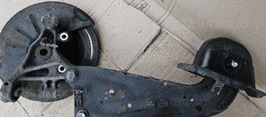 VW  Passat B8 wahacz piasta tył tylny  lewy  kombi 1