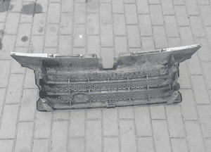 Grill atrapa zderzak przód Range Rover Sport I L320 09- LIFT 3