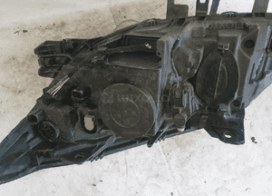 Lampa przednia prawa przód prawo renault laguna 3 9