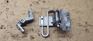 Zawias zawiasy drzwi prawy tył para Audi A6 C5 4B0833412B 1