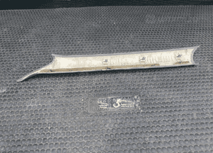 Osłony Osłona Poszycie Słupka Słupków Podsufitki Tapicerka AUDI A4 B5 Kombi Avant 13