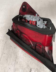 Mercedes c-klasa W204 lift led lampa lewy tył lewa tylna A2048206264 7
