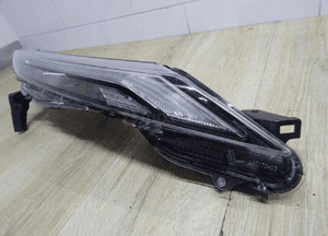 NISSAN JUKE F16 lamap lewa reflektory LED DRL 10