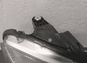 LAMPA PRAWA PRZÓD MERCEDES C KLASA W204 07-10 BI XENON SKRĘTNY 3